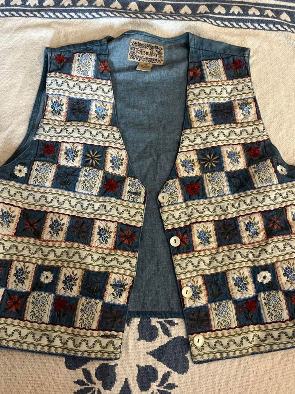 100% cotton vintage patchwork embroidered floral button down vest.